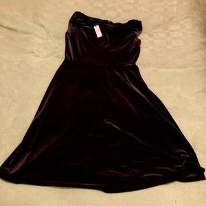 Black velvet dress